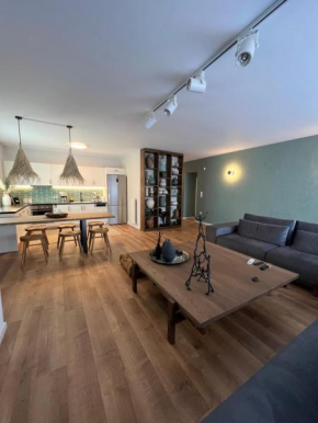 Boho apartment next to the sea, Athen